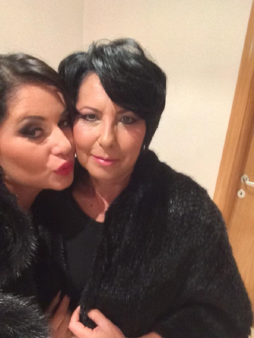 Nada sahranjena pored svoje mezimice!