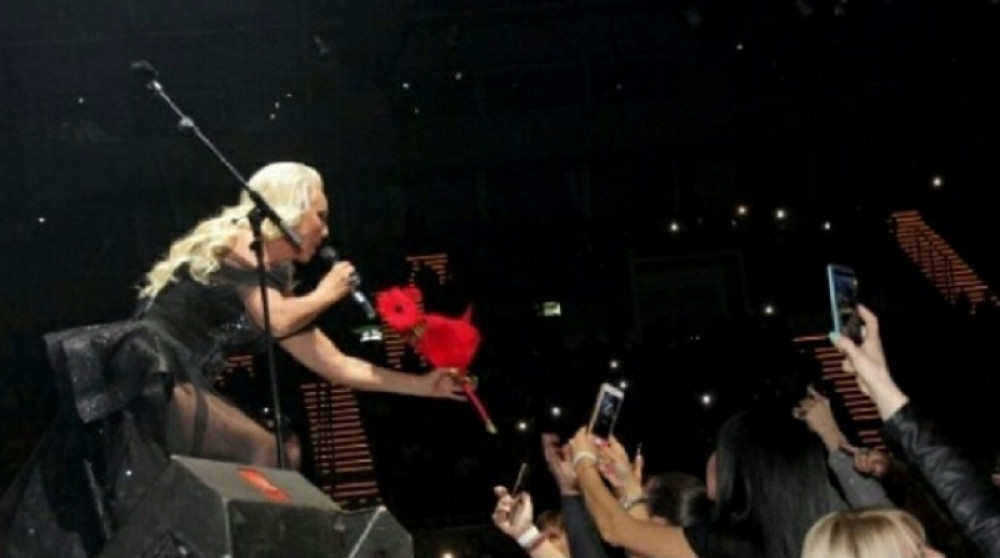 Brena oduševila Bugare nastupima i seksi izdanjem (FOTO)