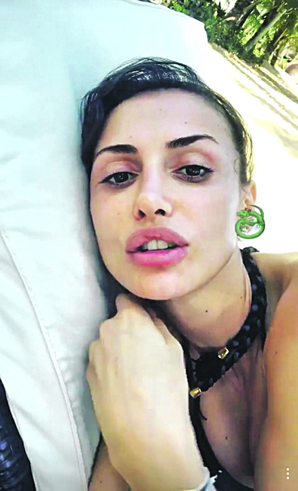 Emina Jahović bez trunke šminke