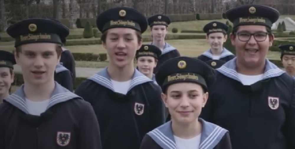 "Bečki dečaci" otpevali "Nišku banju"