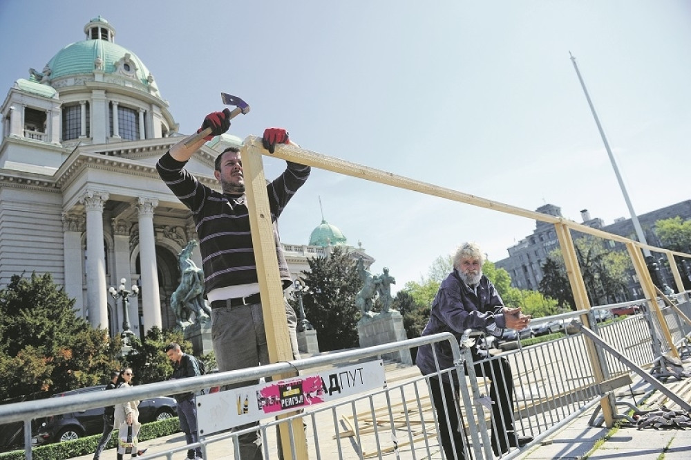 Država da zaštiti "Zid plača”