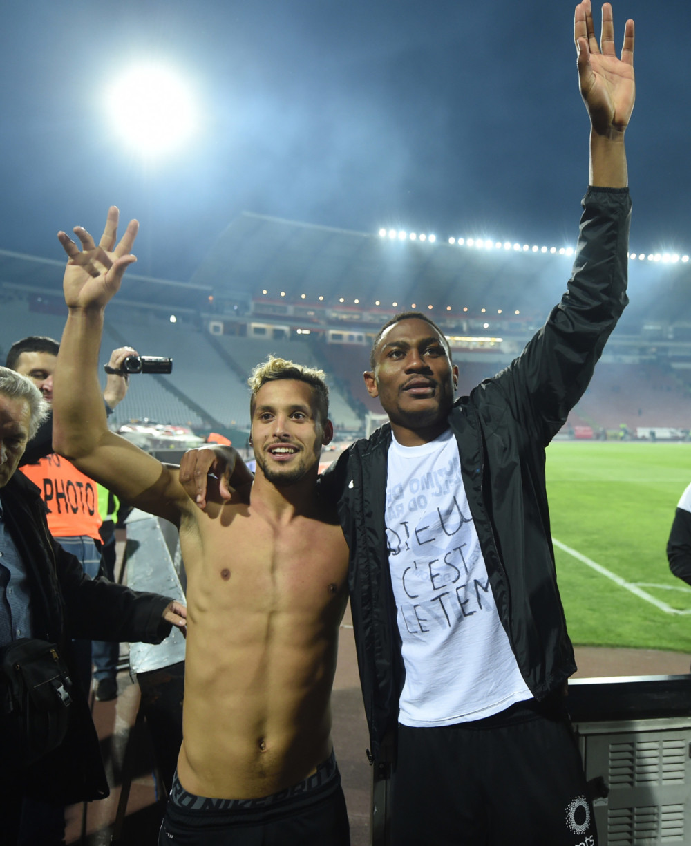 "Grobari" me pozdravili himnom Kameruna!