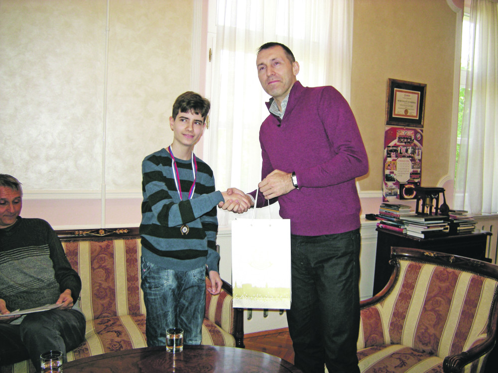 Stefan najbolji fizičar u Srbiji!