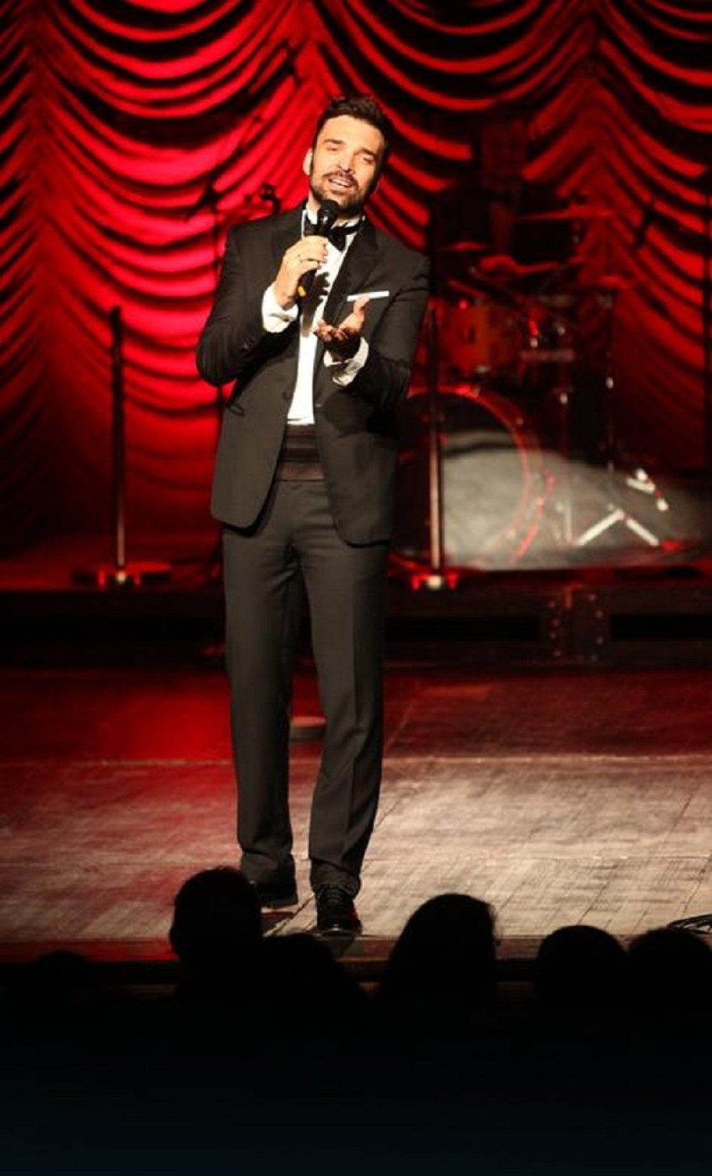 Supruga i ćerka Ivana Bosiljčića se zabavile na njegovom koncertu