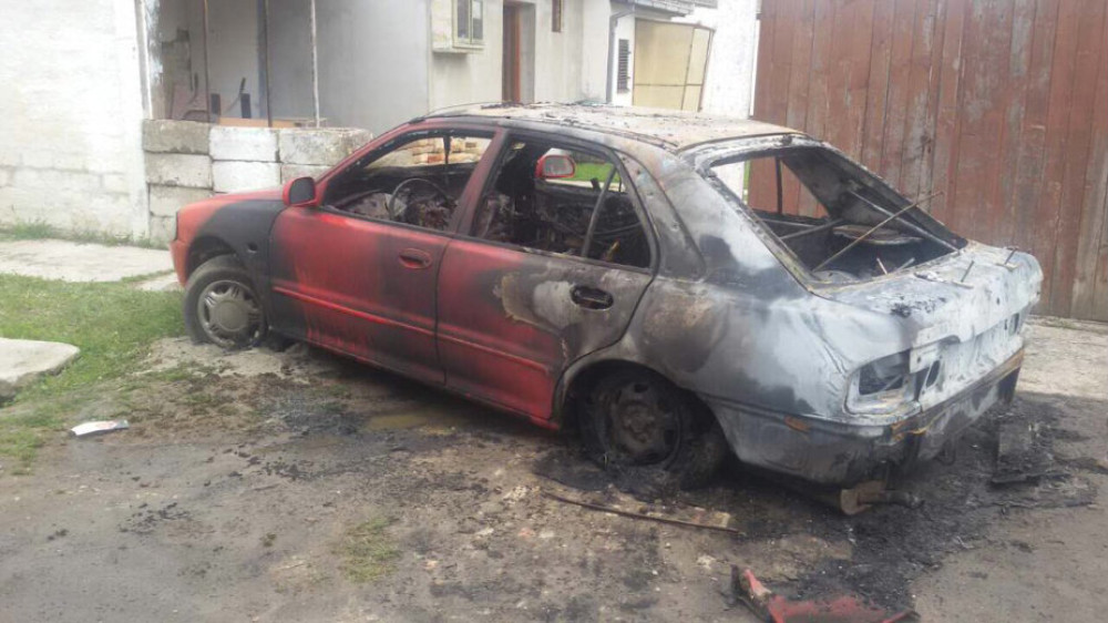 Izgoreo auto kandidata DS!