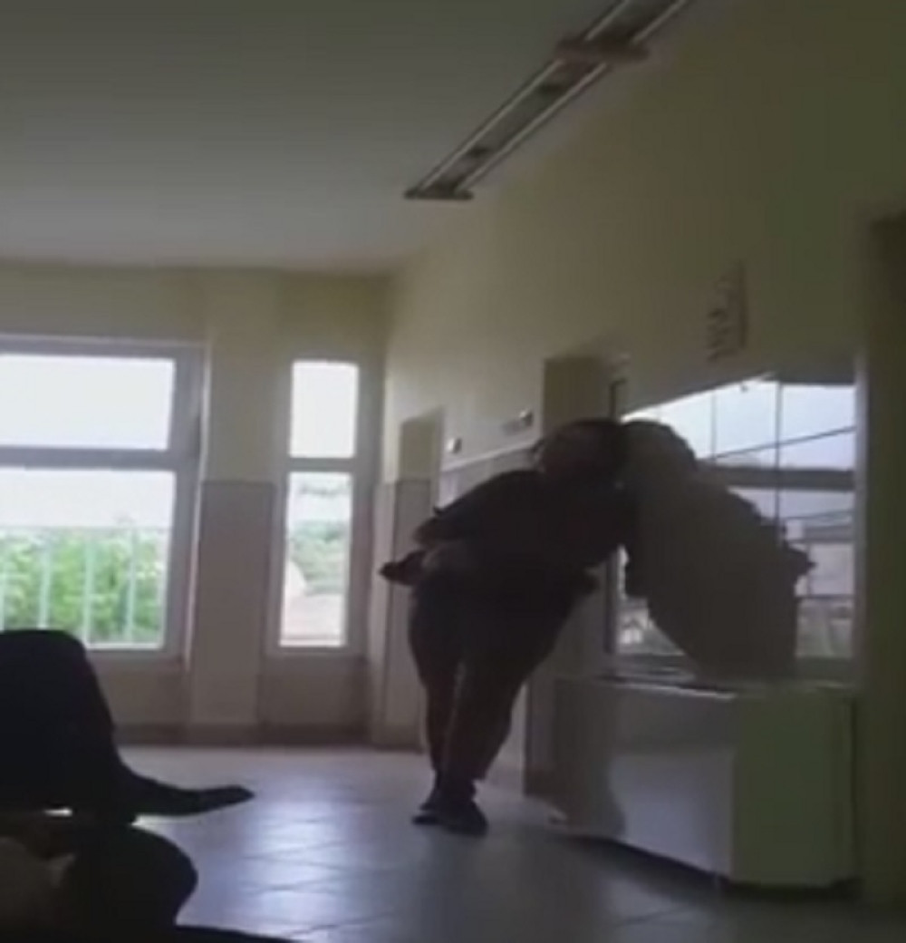 Prostitutka u bolnici radi sve za 600 dinara! (VIDEO)