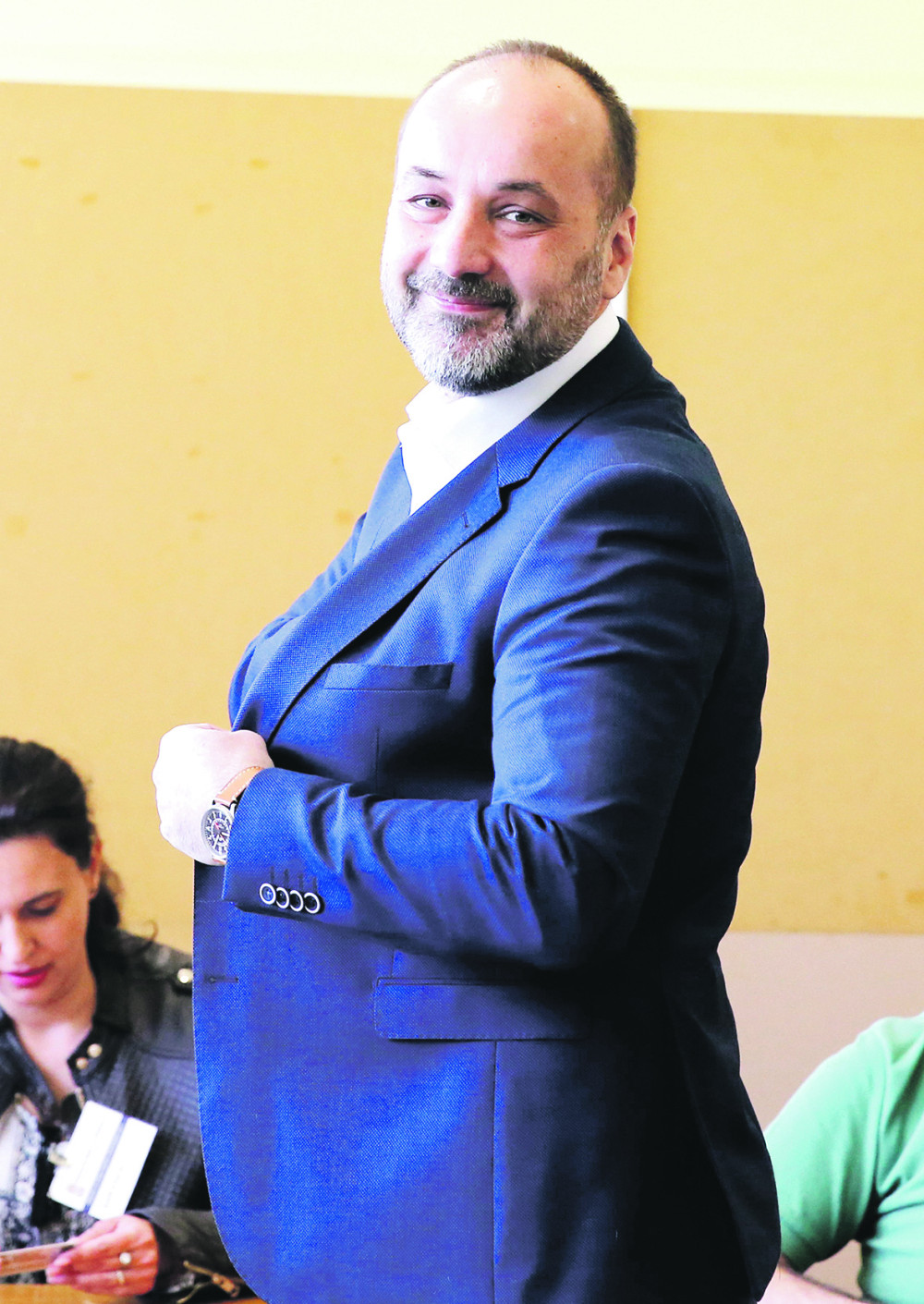 Janković „volontira” u Libanu, a lenčario za 3.000 evra!