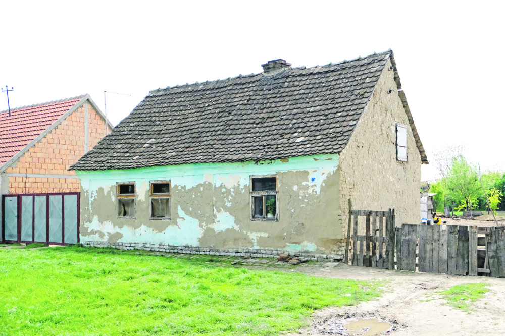 UJAK SESTRIČINI NAPRAVIO DETE!