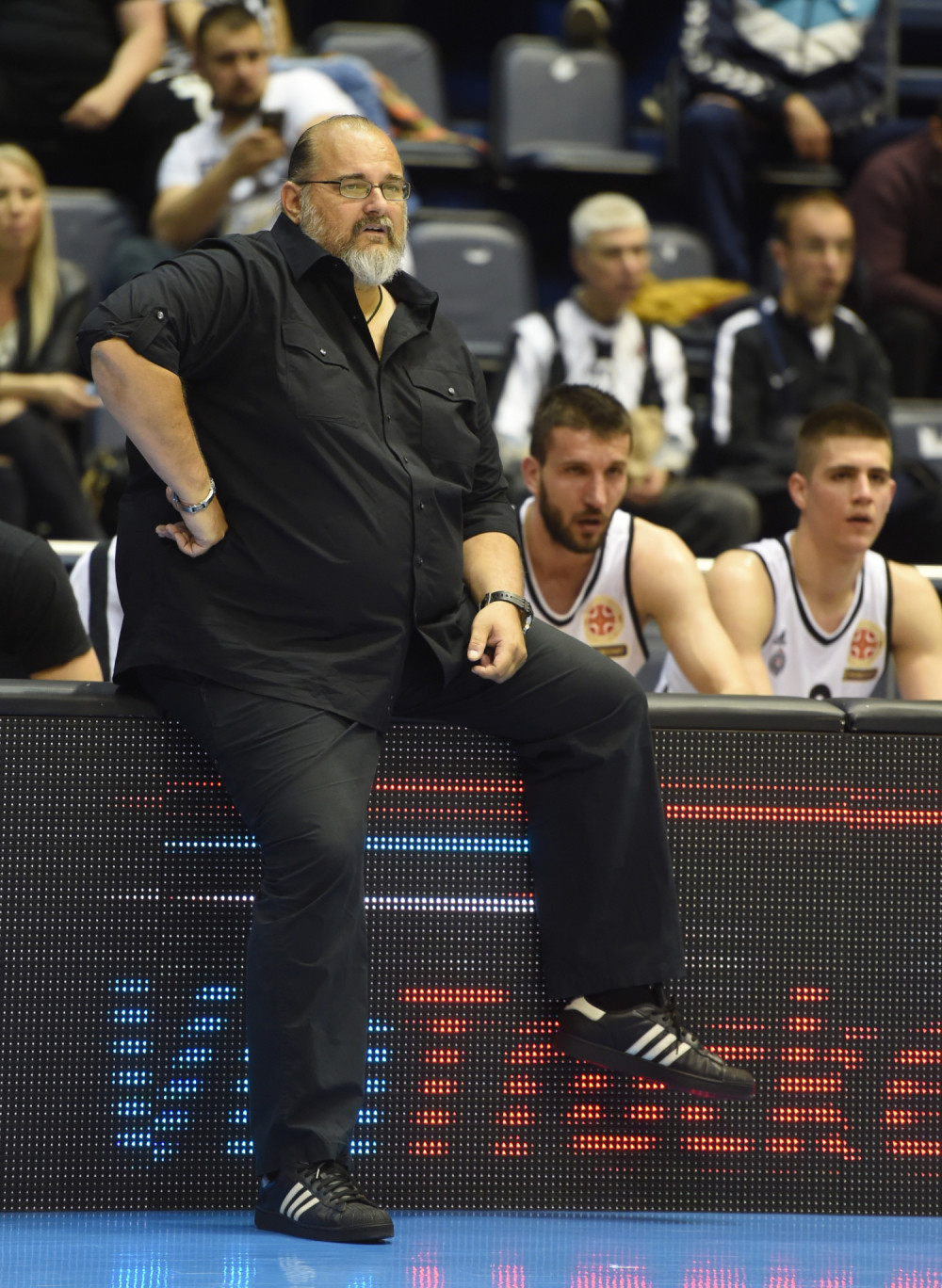 Džikić ponudio ostavku zbog sukoba sa Novicom?!