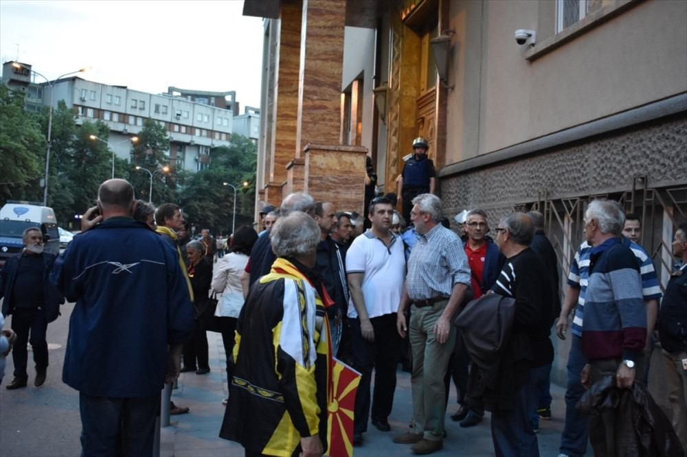 Stranke bojkotovale sastanak kod Ivanova