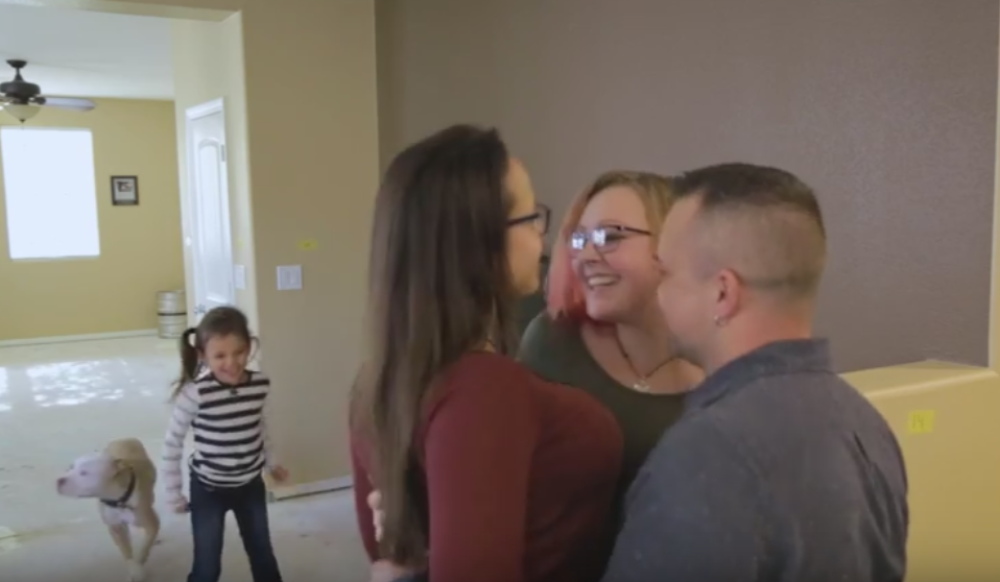 Razvode se da bi se venčali sa zajedničkom devojkom! (VIDEO)