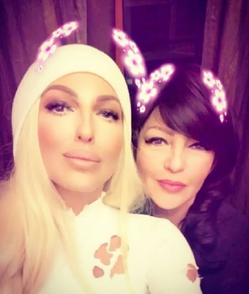 Nakon porno afere oglasila se Divna Karleuša i poslala DIRLJIVU poruku! (FOTO)