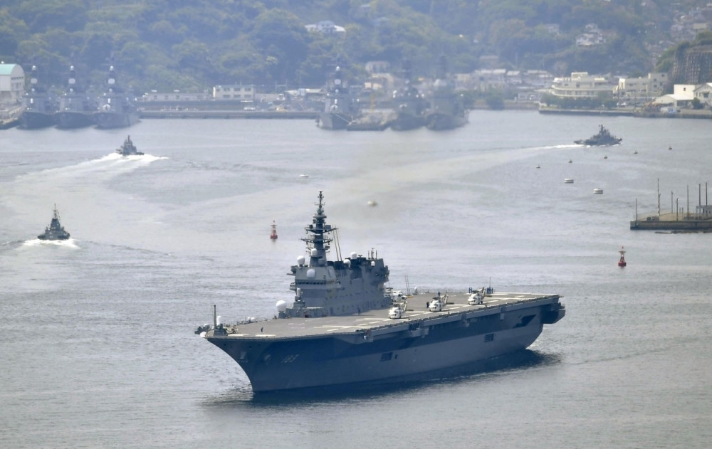 I Japanci "isterali" razarač