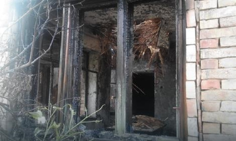 Petočlana porodica ostala bez krova nad glavom