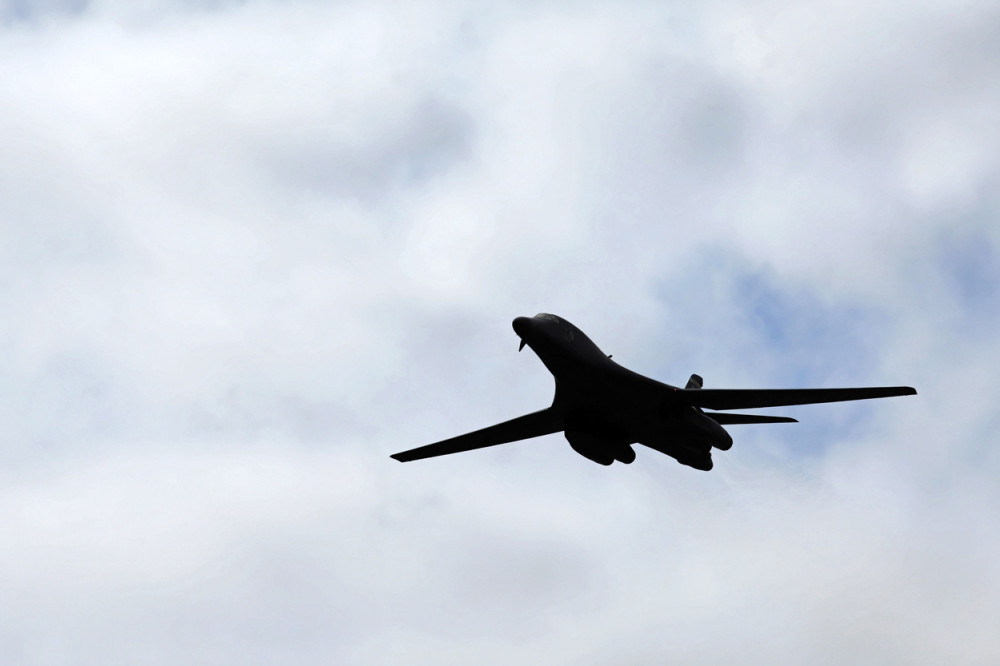 Američki bombarderi preleću Koreju