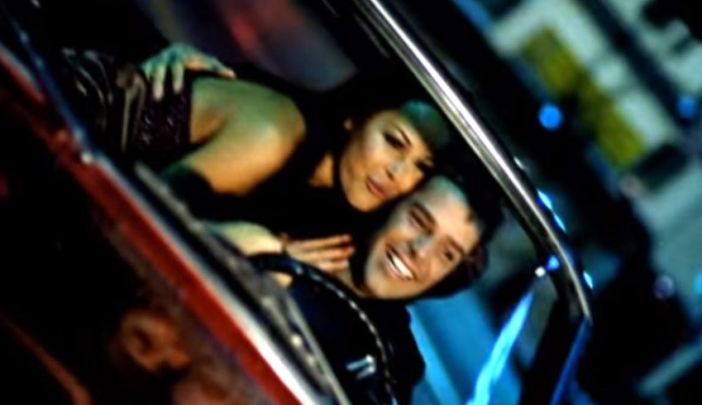 Nekada zanosna lepotica, a sada je uništila svoje lice (FOTO)