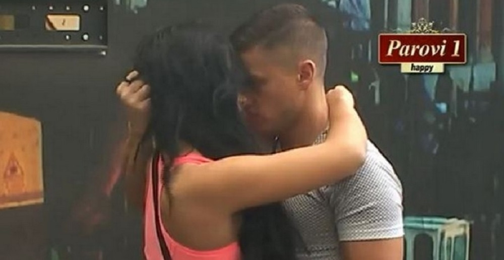 Aleksandra i David objavili snimak iz kreveta (VIDEO)