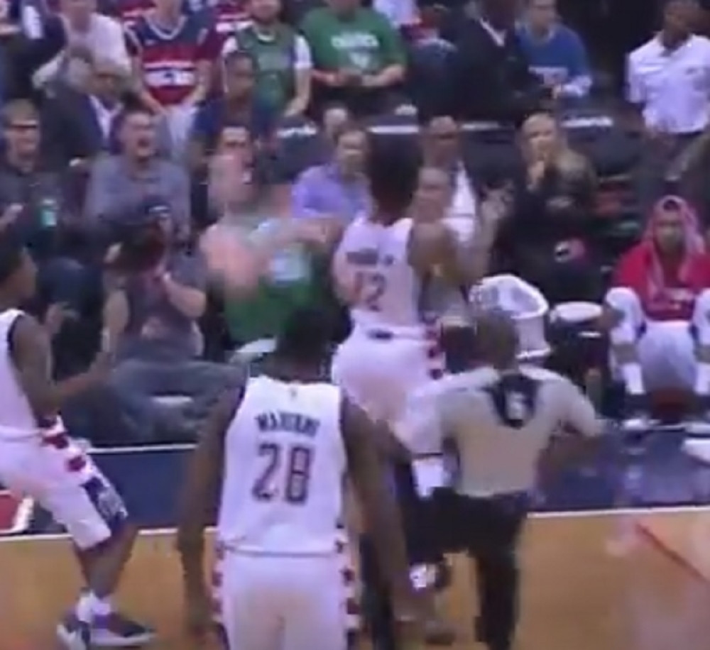 Žestoka tuča na NBA meču (VIDEO)