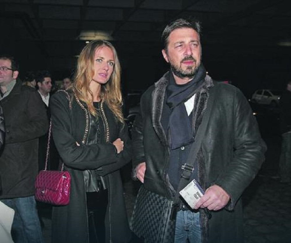 Bivša mis Sanja Papić čeka dete sa advokatom
