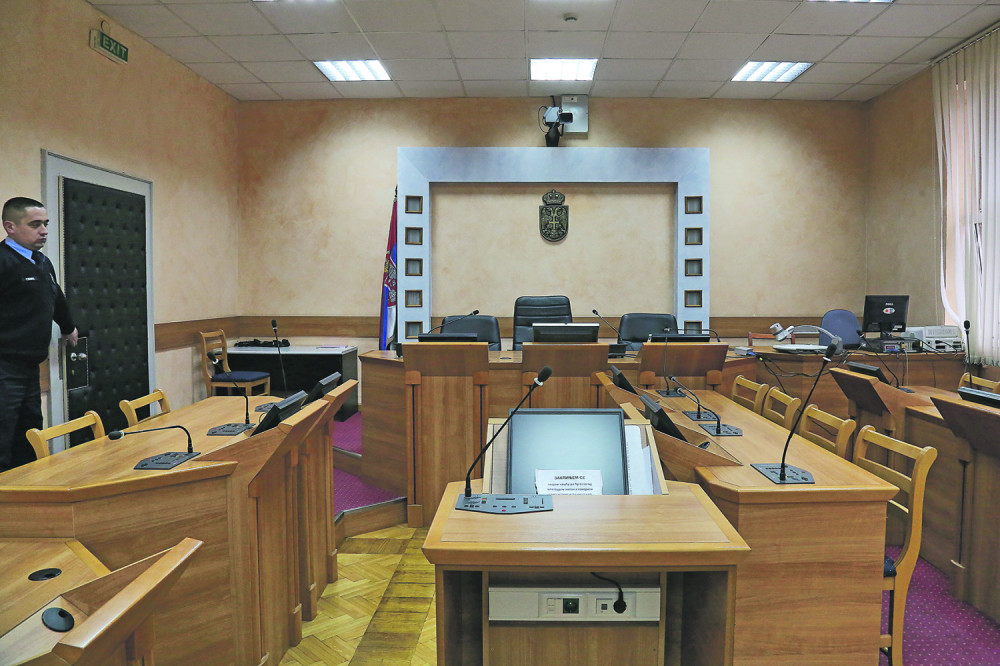 Suđenje za napad na novinarku odloženo po pedeseti put