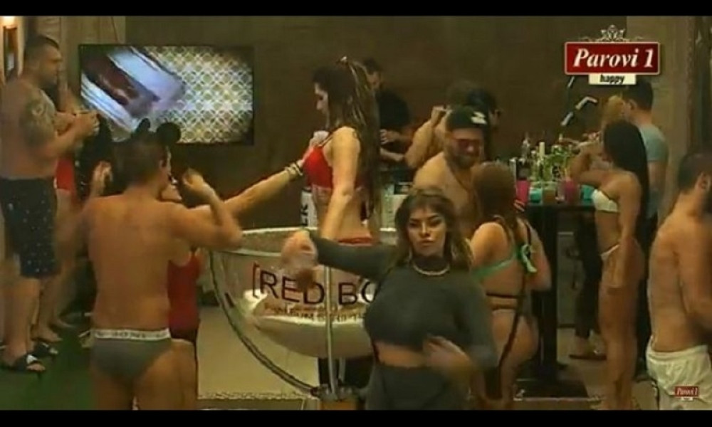 Blud i razvrat u Parovima