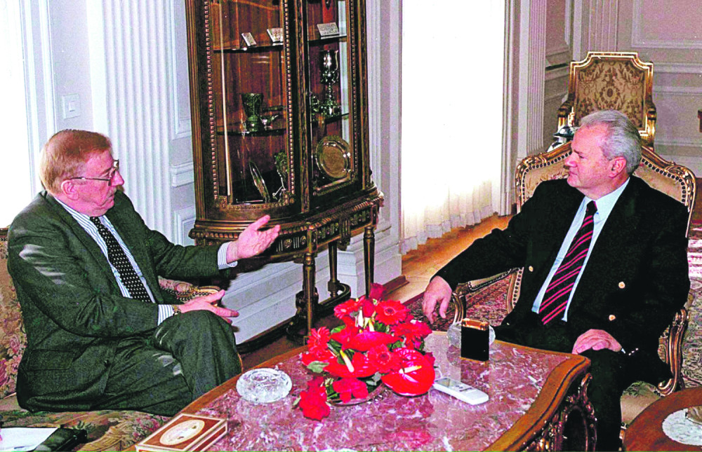 Milošević je poručio da je Kosovo Srbija, a onda je počelo BOMBARDOVANJE!