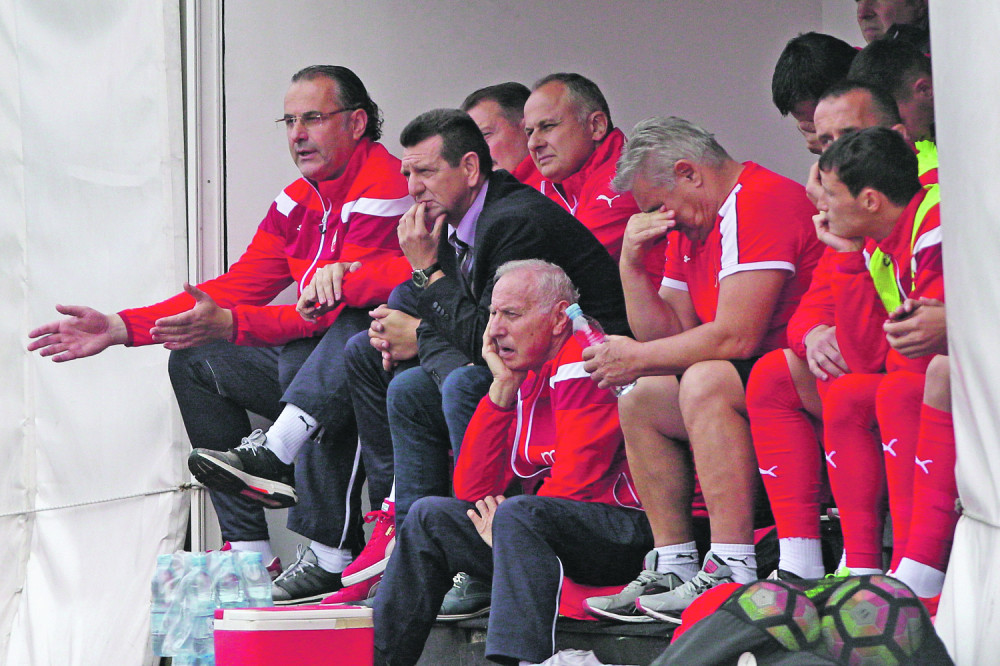 Gospodo iz Zvezde, sram vas bilo!