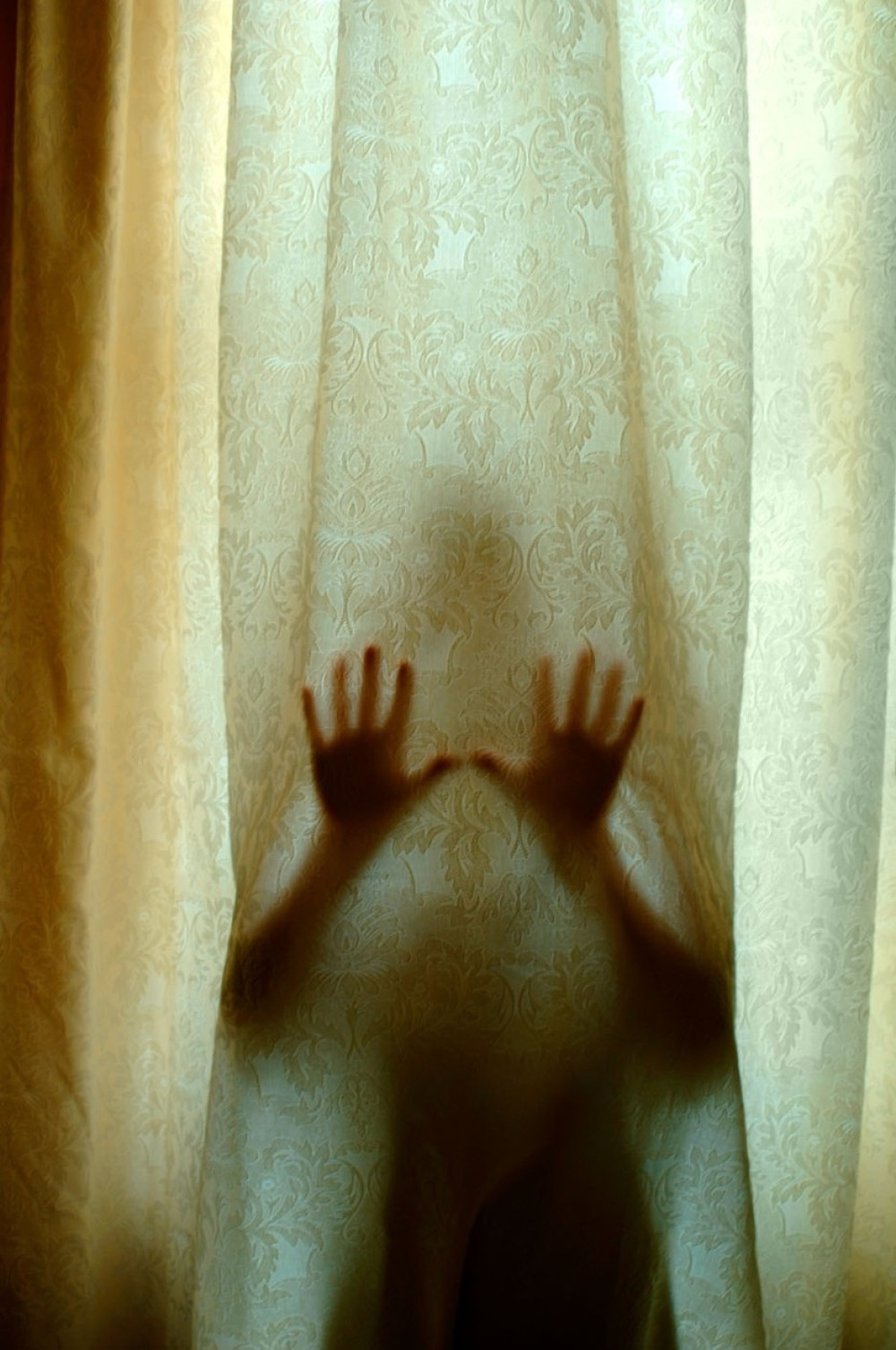 Ćerka jednog od najvećih ZLOTVORA nedavno je UMRLA, a sada su na svetlost dana izašle ZASTRAŠUJUĆE INFORMACIJE!