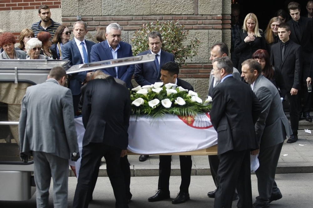 Potežica ispraćen uz pesmu