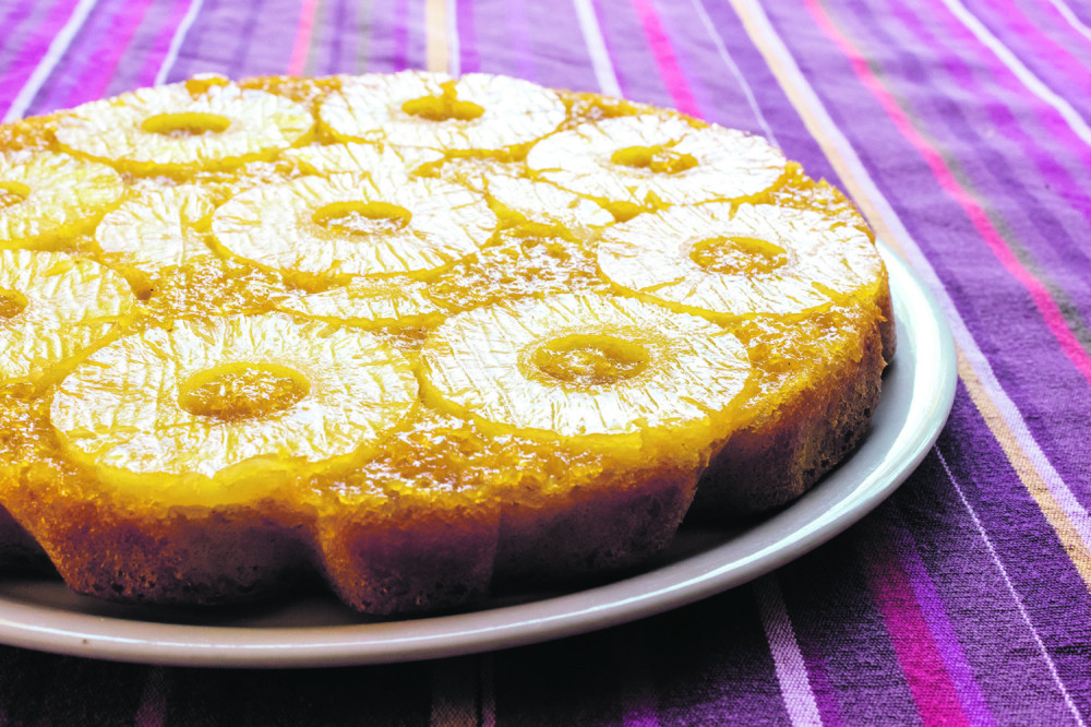 Prevrnuti kolač sa ananasom