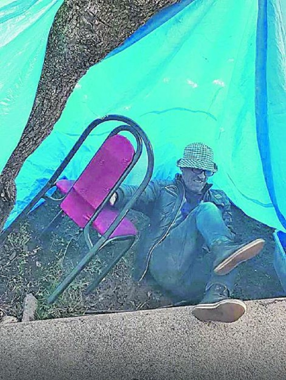 Domaćin na slavi gurnuo „slugu“?!