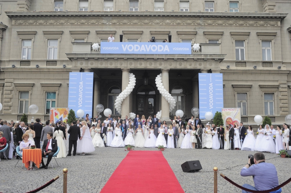 Mica i Roberto zvezde kolektivnog venčanja (GALERIJA+VIDEO)