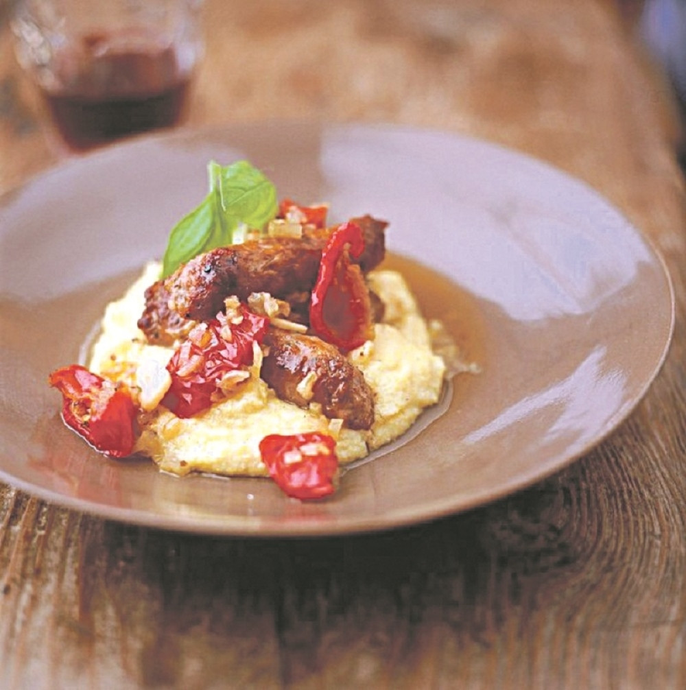 Palenta sa jajima i slaninicom