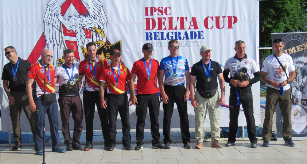 Zlato za srpske policajce