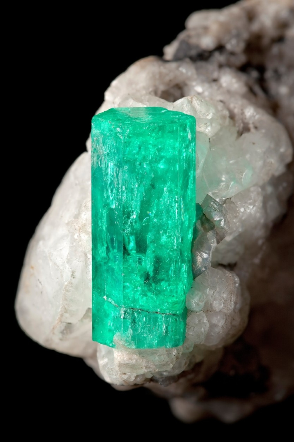 Pronađen smaragd težak četvrt tone!