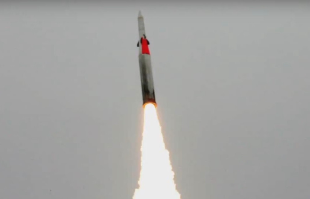 Putin iznenada digao vojsku, pa isprobao NOVO ORUŽJE, samo su stajali i gledali u panici!