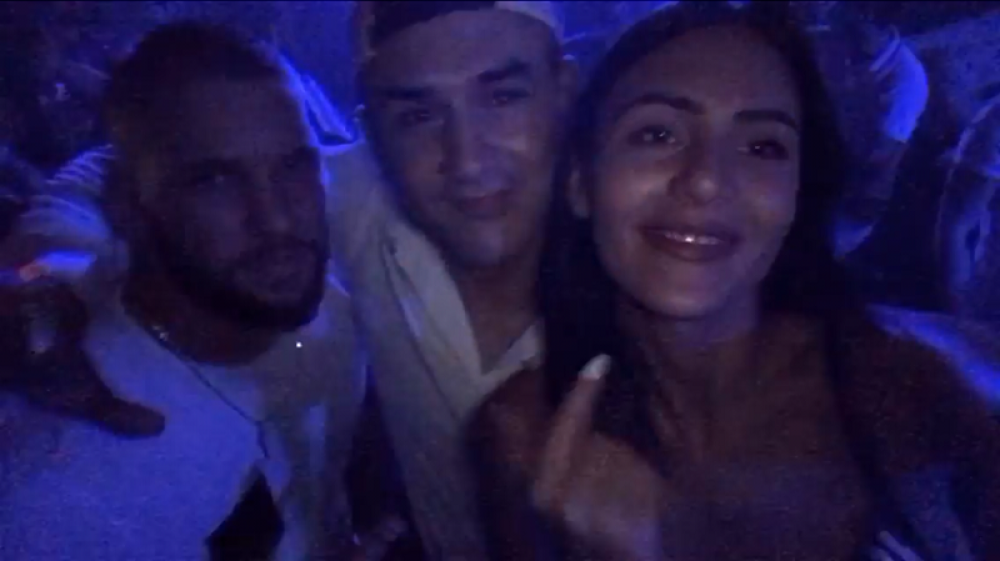 Anastasija i maneken u provodu!