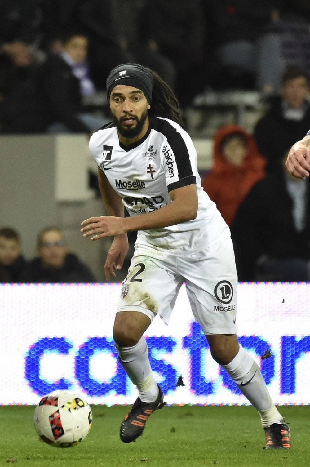 "Doveo bih Asu-Ekota, ali on želi da snima porniće"