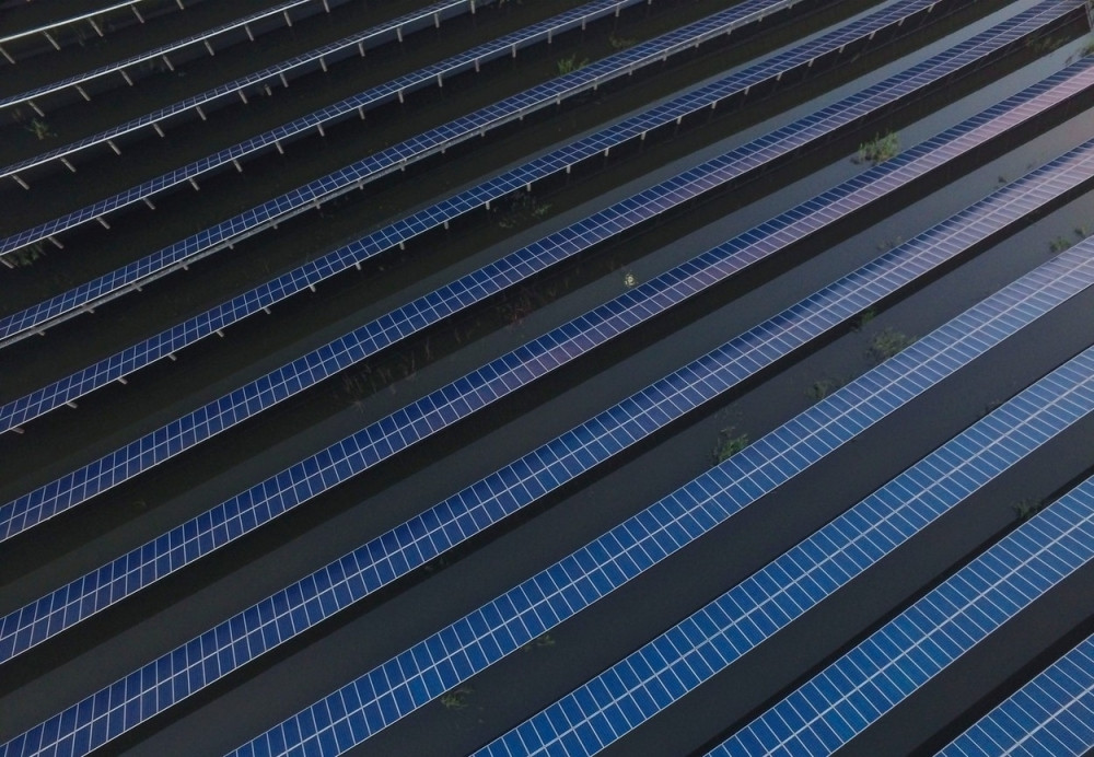 Počela s radom najveća plutajuća solarna elektrana