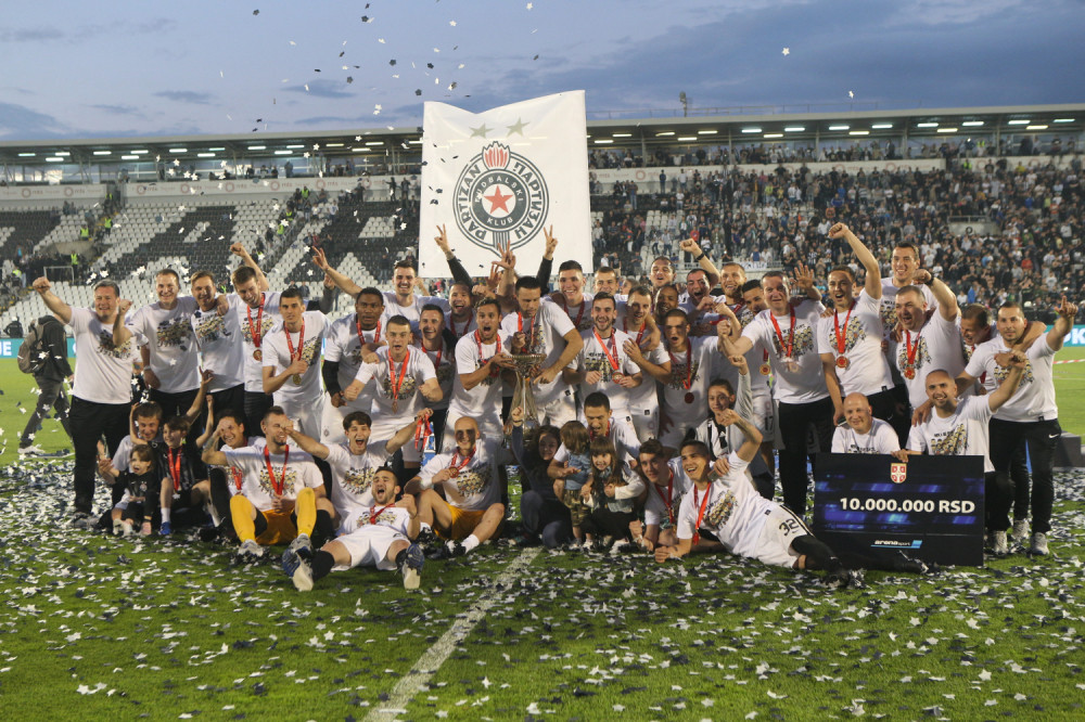 Partizan savladao Zvezdu za trofej Kupa!