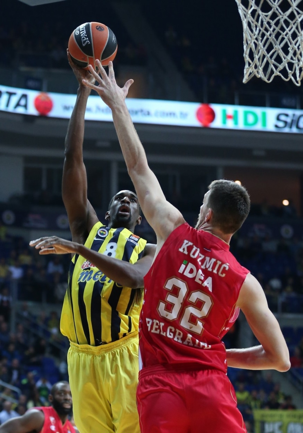 Ako Zvezda bude igrala fajnal for u Beogradu...