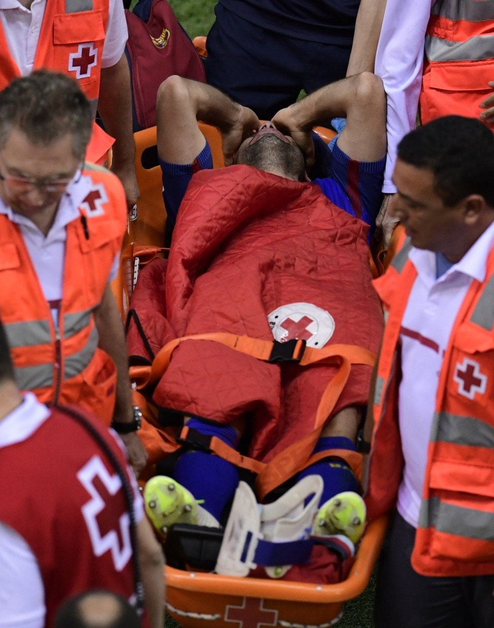 UŽAS~Tri povrede Maskerana u jednom duelu (VIDEO)