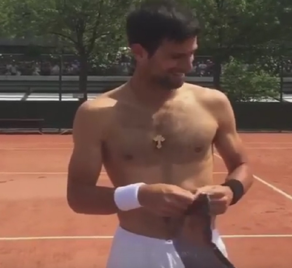 Đoković izvodio šou na treningu (VIDEO)