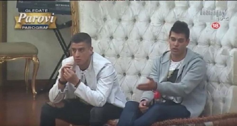 David pre godinu dana ŽESTOKO ISPROZIVAO brata, a sada PLAČE ZA NJIM! Pale su strašne uvrede!