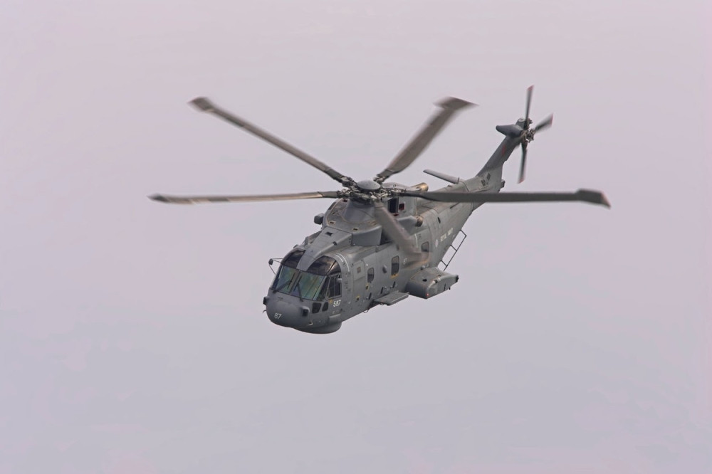 Pao helikopter, svi izginuli!