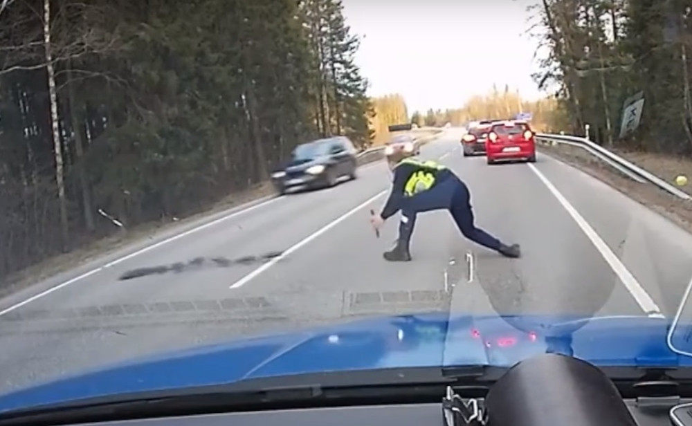 Ovako policija zaustavlja drogiranog vozača (VIDEO)