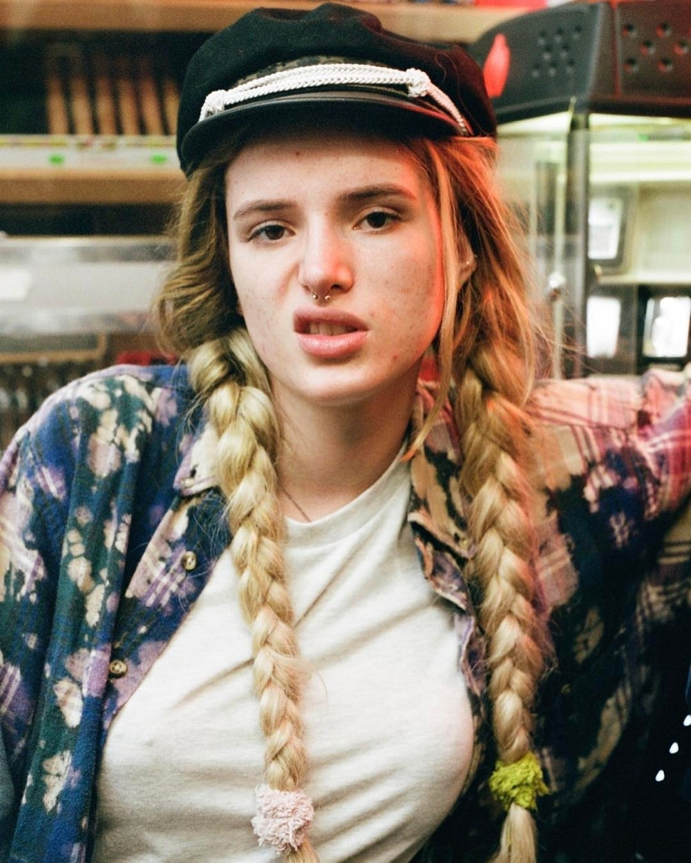 Diznijeva zvezda pokazala probušene bradavice (FOTO +18)