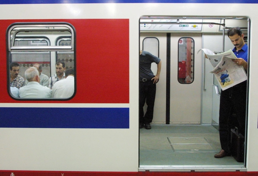 Sudar u metrou, desetine povređenih (VIDEO)