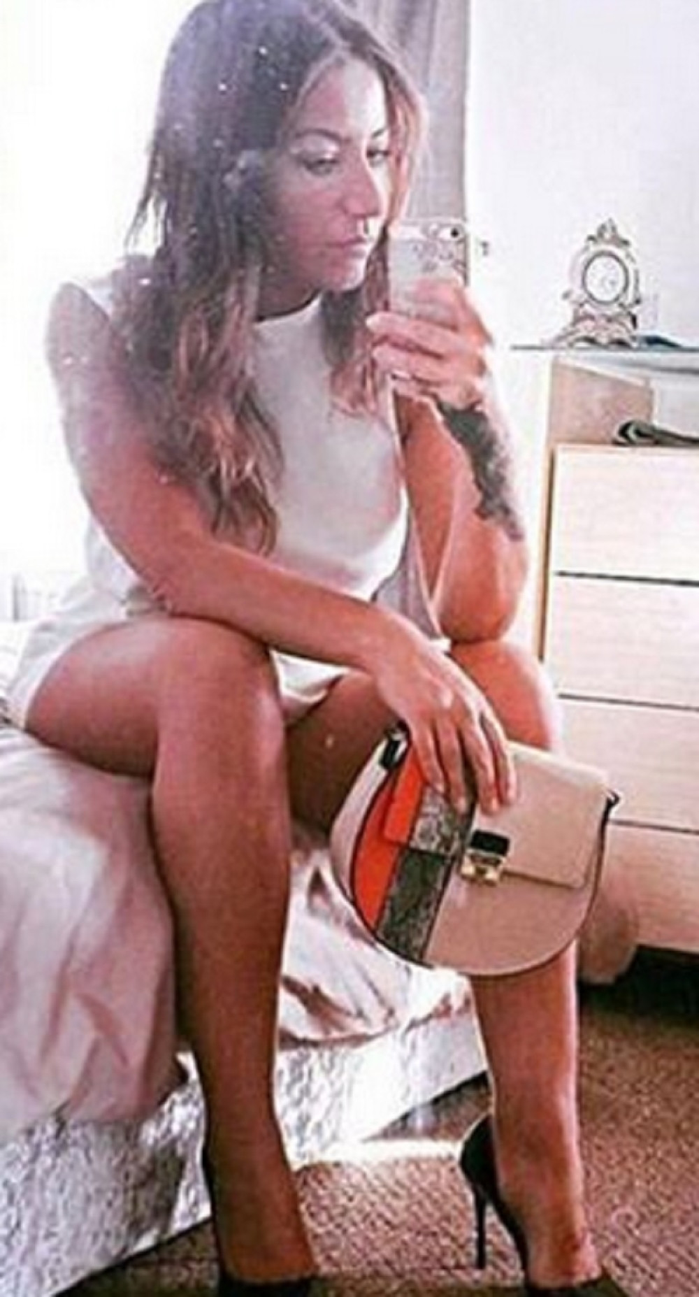 Lidija je postavila ovaj selfi na Fejsbuk i odmah dobila otkaz