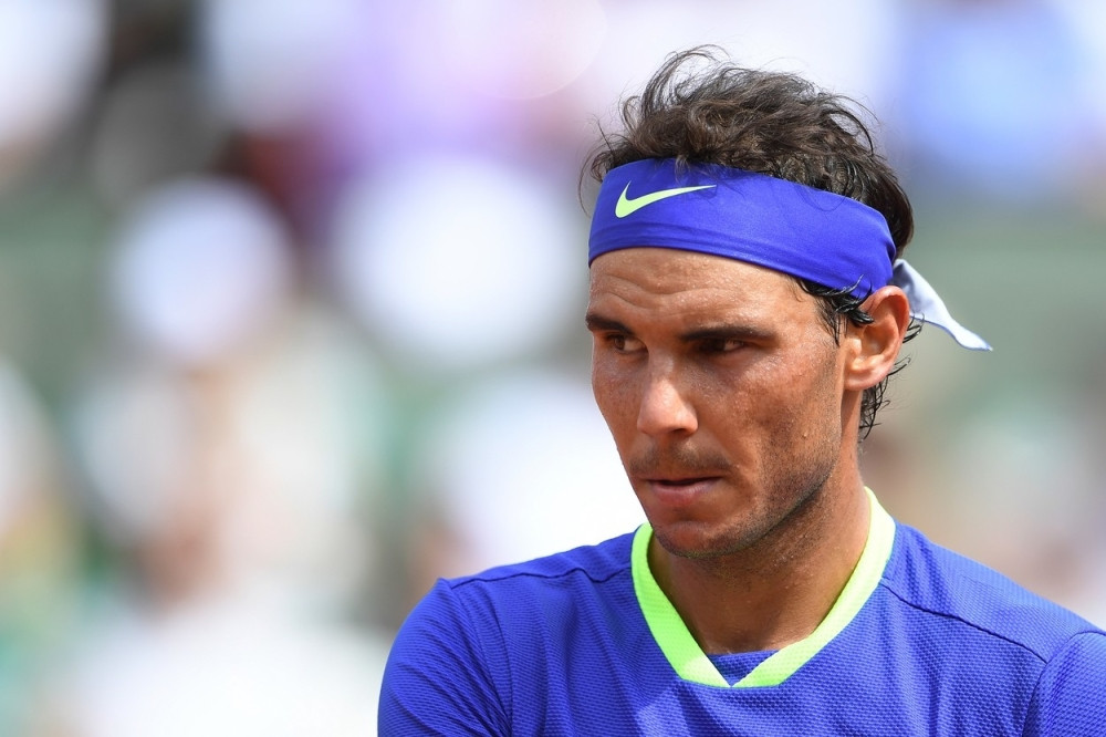 Nadal gledao meč sa šalom Atletika, dočekali ga ovacijama (FOTO)